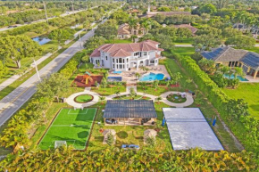 Luxury 8-BR with Pool, Basketball & Volleyball